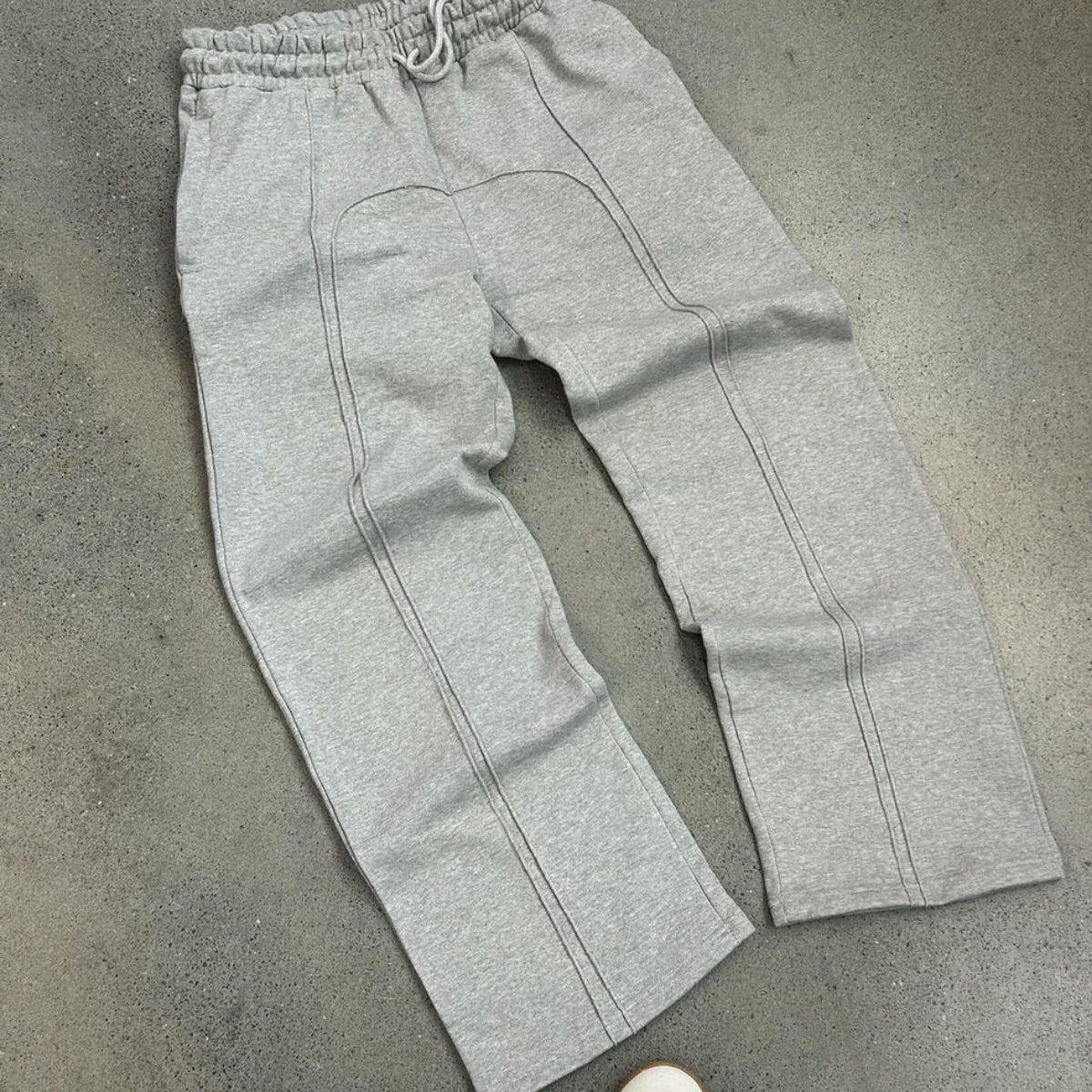 Pantalones - LUNARA®