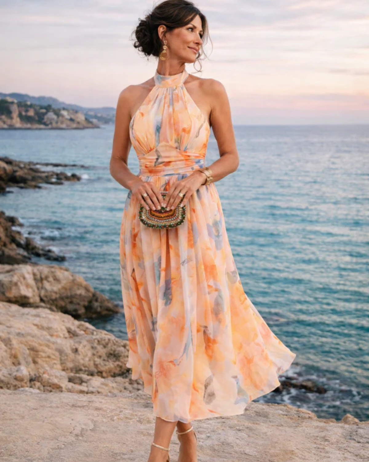 Aurora | Vestido con Cuello Halter y Estampado
