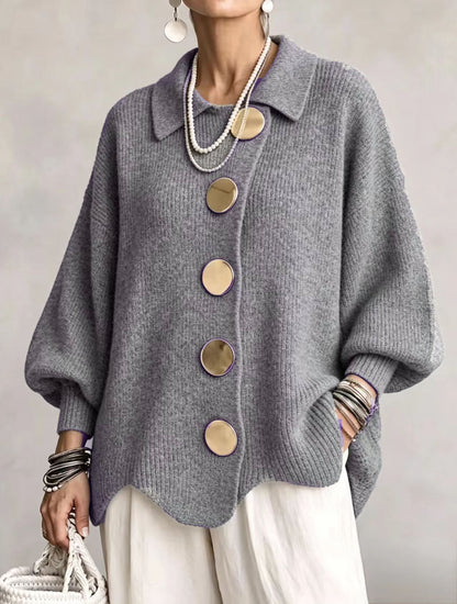 Isadora | Cárdigan Oversize con Cuello y Botones Dorados