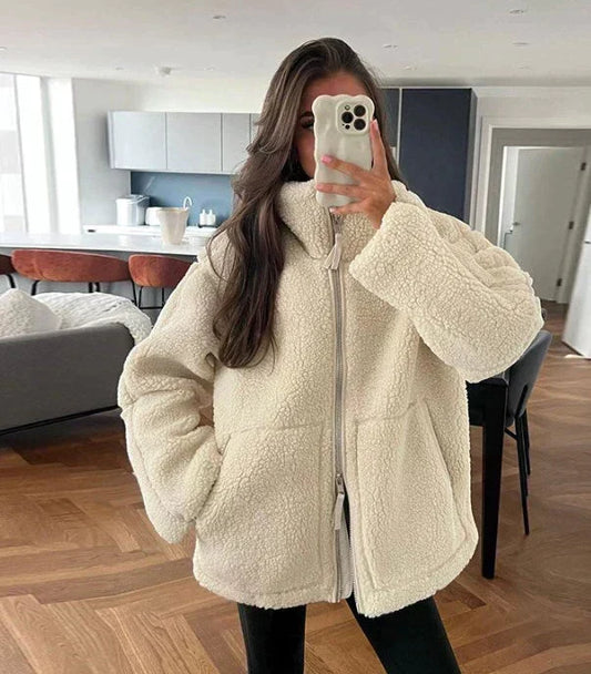 Silvana | Chamarra Teddy Oversize de Cuello Alto