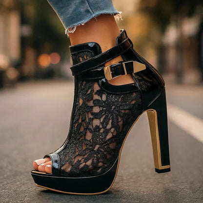 Tacones - Liliana