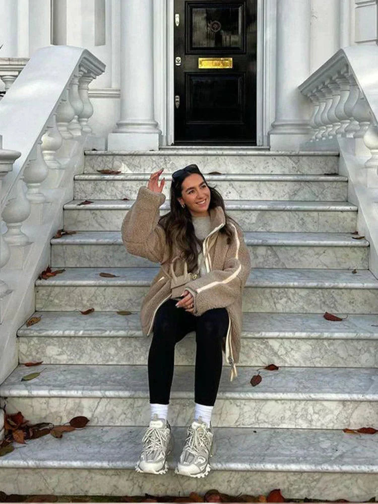 Silvana | Chamarra Teddy Oversize de Cuello Alto